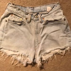 Levi high waisted light wash shorts